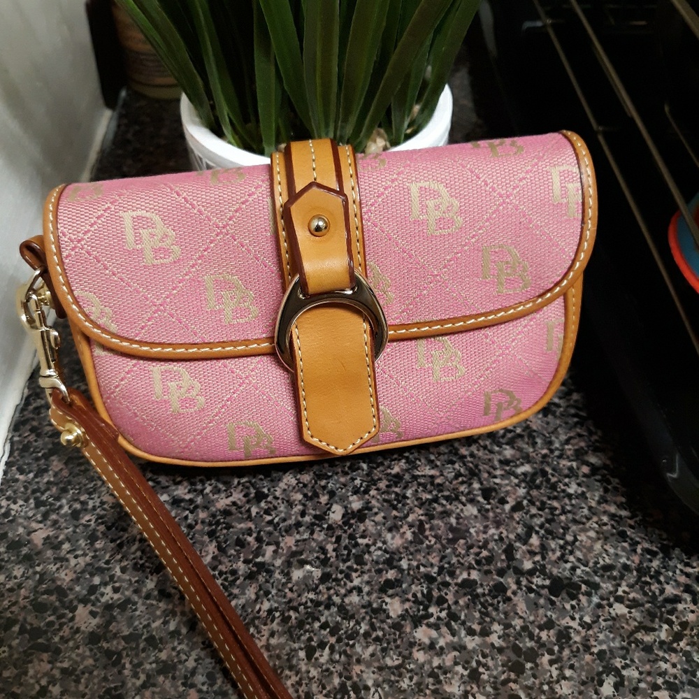 Dooney and Bourke Wristlet